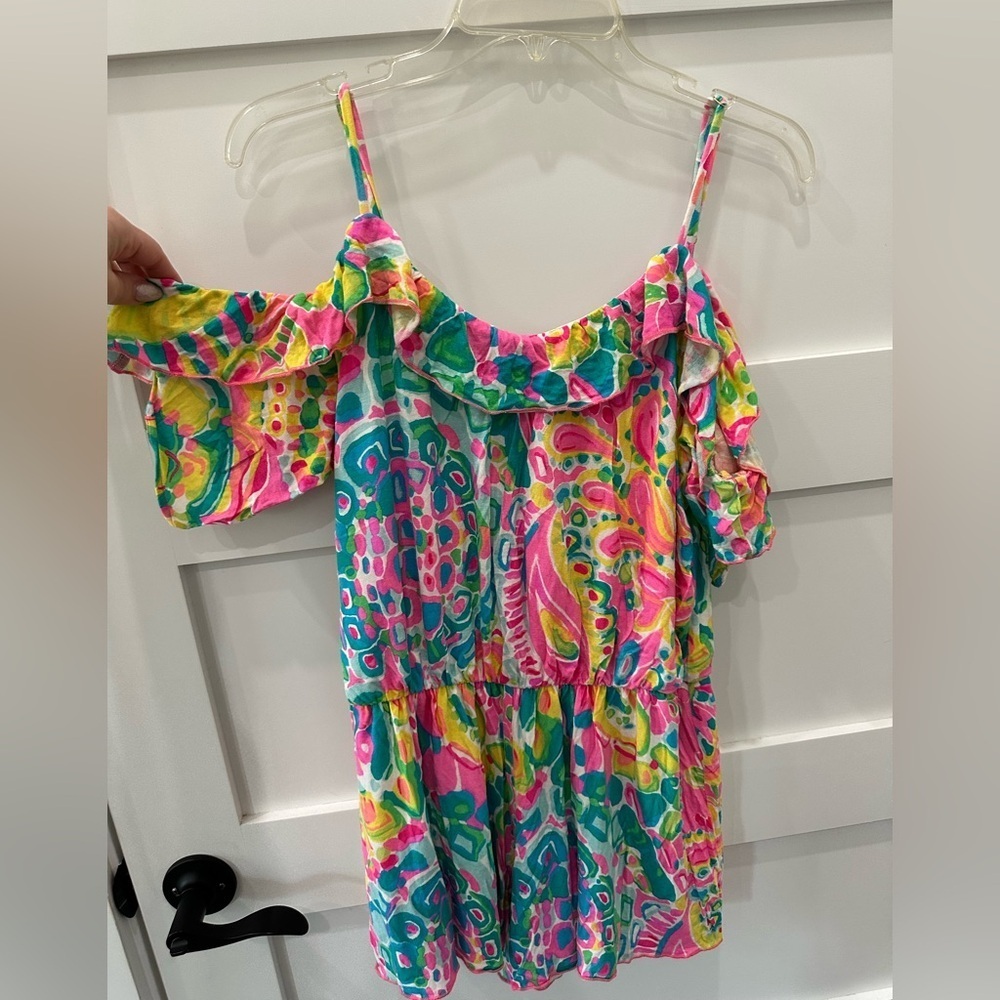Lilly Pulitzer Vibrant Pink and Green romper. - Picture 2 of 9